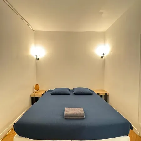 Daire 2 Bedroom Apartment-8p-madeleine With Netflix Paris